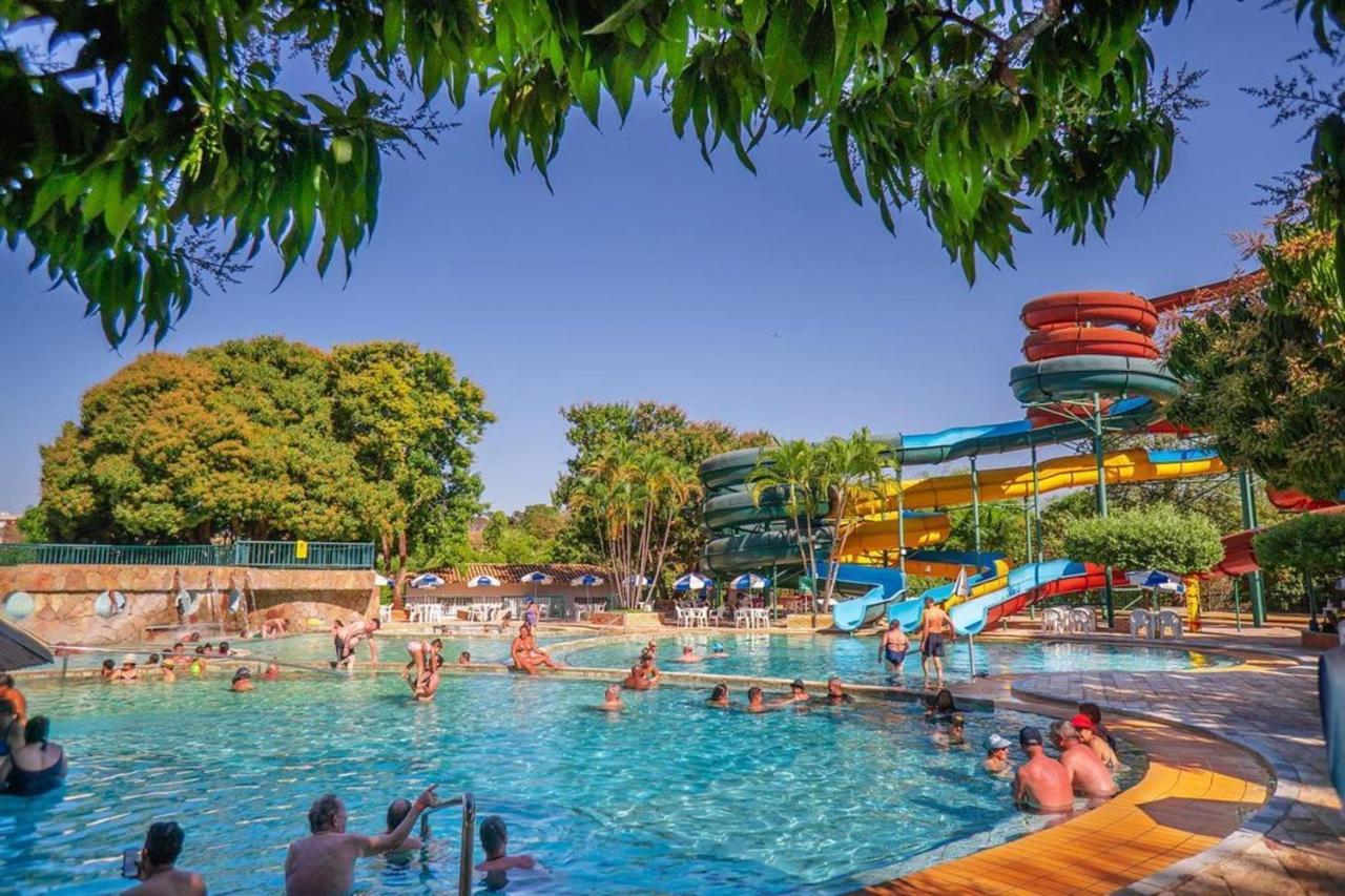 Diroma Resort Internacional Incluso 1 Acesso Ao Acqua Park Vulcao Caldas Novas Zewnętrze zdjęcie